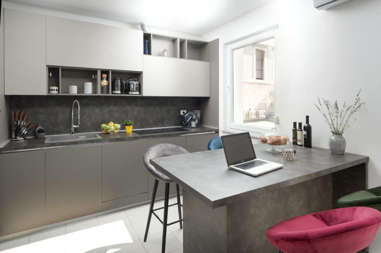Carducci Apartment - Center Pula Dış mekan fotoğraf